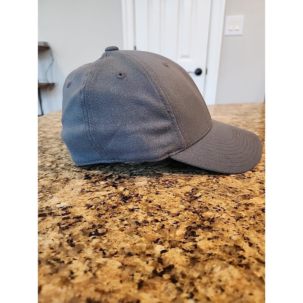Puma Stretch Fit Hat Gray Green Athletic Casual - Picture 4 of 5